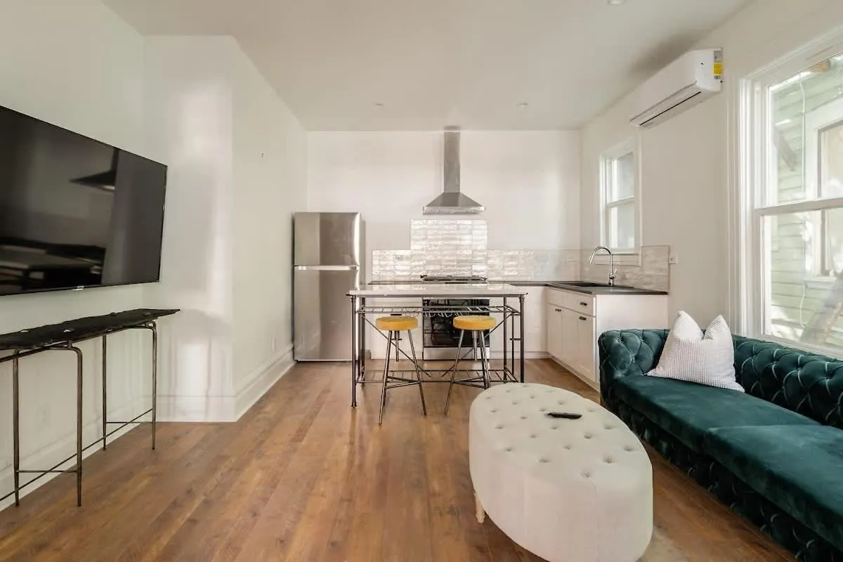 Stay Portland - The Retrouvailles Suite- Espresso & Craft Brews Lejlighed
