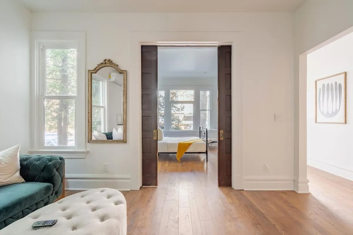 Stay Portland - The Retrouvailles Suite- Espresso & Craft Brews USA