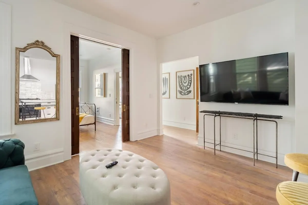 Stay Portland - The Retrouvailles Suite- Espresso & Craft Brews